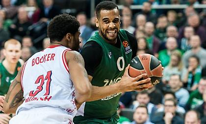 Έκανε… δώρο στους «αιώνιους» ο Σάρας