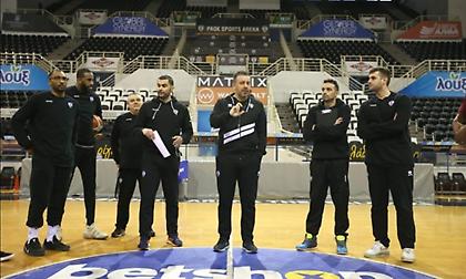 Προβλήματα για Παπαθεοδώρου στον ΠΑΟΚ