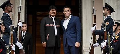 Συνάντηση Τσίπρα-Μοράλες: «Με τη Βολιβία μας συνδέουν κοινές αξίες»
