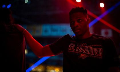 Έφτασε τα 131 τριπλ-νταμπλ ο Γουέστμπρουκ (video)