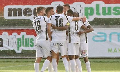 Άλμα παραμονής με «χρυσό» γκολ Ριέρα (video)