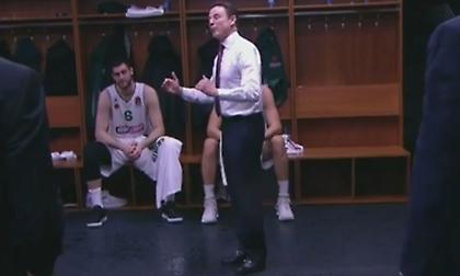 Τα… γαλλικά του Πιτίνο στα αποδυτήρια και η αποθέωση μετά το «μπαμ» στη Μόσχα (video)