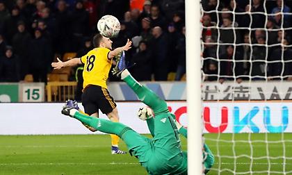 Έστειλε... σπίτι της τη Γιουνάιτεντ η εκπληκτική Γουλβς!