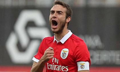 Λίβερπουλ και Σίτι θέλουν 21χρονο αμυντικό της Μπενφίκα