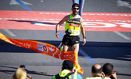 Φοβερός Καραΐσκος στον ημιμαραθώνιο: Νικητής με νέο ρεκόρ διαδρομής