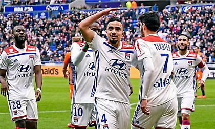 Νίκη… παυσίπονο για τη Λιόν