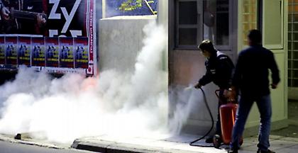 Mολότοφ στη μαθητική πορεία στο Σύνταγμα