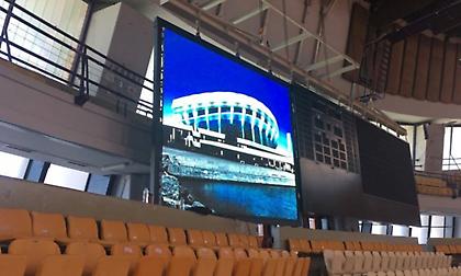 Νέα, σύγχρονη οθόνη Matrix στο Στάδιο Ειρήνης και Φιλίας