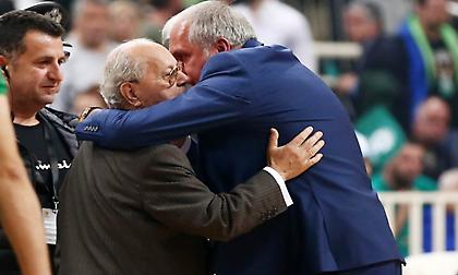 Ομπράντοβιτς για Θανάση: «Είναι δύσκολο να χάνεις έναν άνθρωπο που δούλεψες μαζί του για 13 χρόνια»