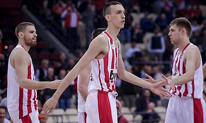 Ποκουσέφσκι: «Τους ευχαριστώ όλους, θέλω να βοηθήσω τον Ολυμπιακό»