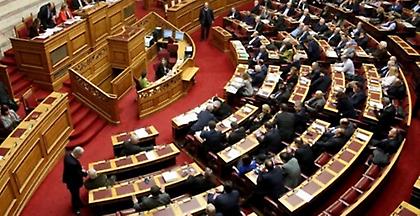 Στη Βουλή η δικογραφία για τις επιστροφές φαρμακευτικών εταιριών