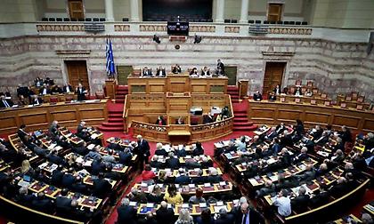 Ψηφίστηκε η «τροπολογία Κουντουρά - Δανέλλη» για τις ευρωεκλογές