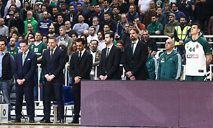 Ανατριχίλα στο ΟΑΚΑ για τον Θανάση-Βουρκωμένοι Καλάθης και Αλβέρτης