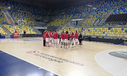 H προπόνηση του Ολυμπιακού στην «Γκραν Κανάρια Αρένα» (pics)