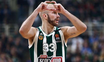 Με πένθος στη φανέλα για τον Θανάση ο Παναθηναϊκός (pic)