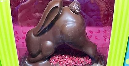 Αγγλία: Σοκ για τη στάση σοκολατένιου λαγού-Αχ λαγουδάκι ξύλο που θα το φας