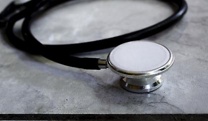 Γιατρός απέκτησε 48 παιδιά χωρίς να το γνωρίζουν οι μητέρες