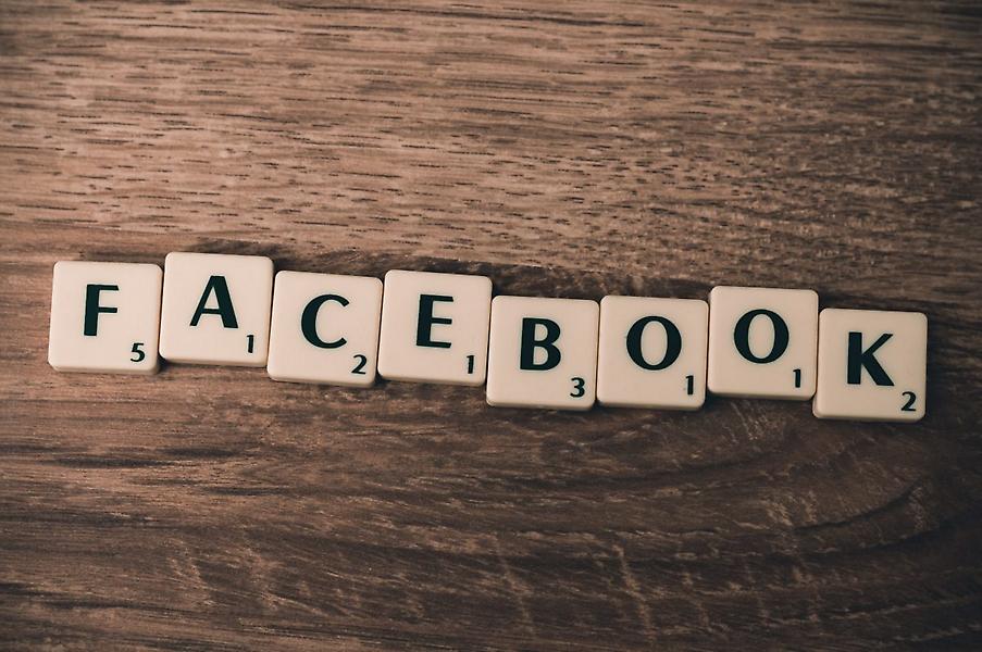 Facebook: Σάλος με την αποκάλυψη ότι οι κωδικοί των χρηστών ήταν ορατοί σε υπαλλήλους της εταιρείας