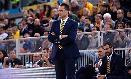 Μαρτίνεθ: «Παίξαμε με ενέργεια και έκανε τρομερό ματς ο Έρικσον»