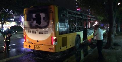 Κίνα: 26 νεκροί και 28 τραυματίες από τροχαίο με τουριστικό λεωφορείο