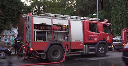 Φωτιά στο υπόγειο πάρκινγκ πολυκαταστήματος στο Αιγάλεω