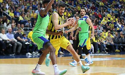 «Περίπατος» με… ρεζέρβες για Φενέρ