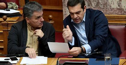 Τη χρυσή τομή για την πρώτη κατοικία αναζητούν Αθήνα - Βρυξέλλες