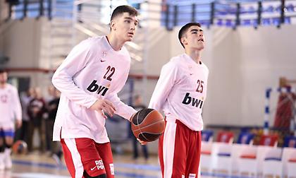 Με τους Έφηβους Ζευγαρά και Κολοβέρο ο Ολυμπιακός στη Νέα Σμύρνη!