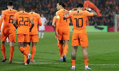 Το έφερε στα... ίσα η Ολλανδία με Ντεπάι (video)