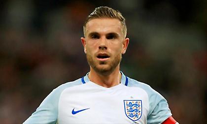 Συμπληρώνει 50 συμμετοχές με την εθνική Αγγλίας ο Χέντερσον