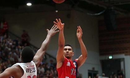 Πέρασε «περίπατο» από το Βούρτζμπουργκ η Μπάγερν