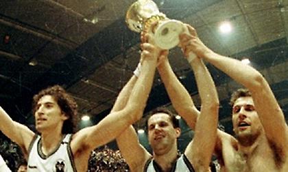 Όταν ο ΠΑΟΚ το σήκωνε στη Γενεύη... (video)