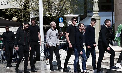 Σύσσωμη η ομάδα του Παναθηναϊκού αποχαιρέτησε τον Θανάση Γιαννακόπουλο (pics)