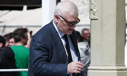 Στην κηδεία του Θανάση Γιαννακόπουλου ο Μελισσανίδης (pics)