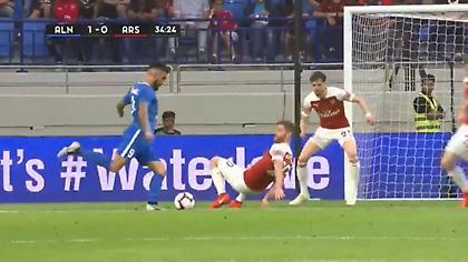 Στα ίδια από το Λονδίνο μέχρι το Ντουμπάι: Η νέα πολύ κακή άμυνα του Μουστάφι (Video)