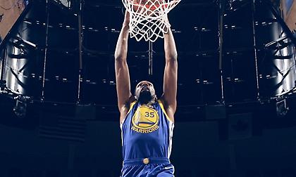 «Καυτός» Ντουράντ οδήγησε τους Γουόριορς ξανά στην κορυφή