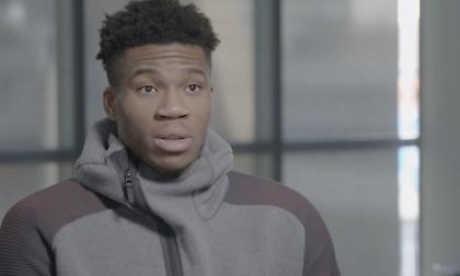 Αντετοκούνμπο: «Θέλω να είμαι πιστός στις ρίζες μου»