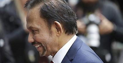 Μπρουνέι: Λιθοβολισμός για τους γκέι – Ακρωτηριασμός ακόμα και σε παιδιά