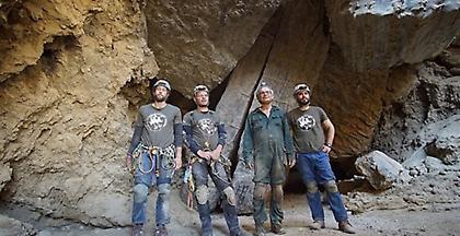 Στο Ισραήλ το μεγαλύτερο σπήλαιο ορυκτού αλατιού διεθνώς (video - pics)