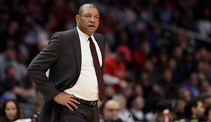 Ντοκ Ρίβερς: «Σχεδόν ασταμάτητος ο Γιάννης. Να μοιραστεί το βραβείο του MVP με τον Χάρντεν»