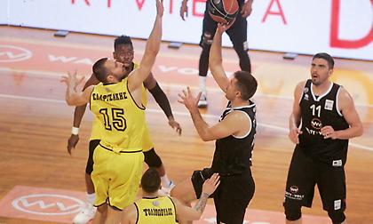 Σλαφτσάκης: «Να δείξουμε αντίδραση κόντρα στην ΑΕΚ»