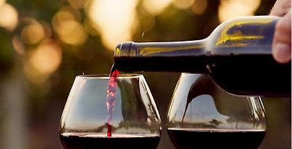 Κρασί καρκίνος: Ένα μπουκάλι αυξάνει τον κίνδυνο όσο πέντε τσιγάρα