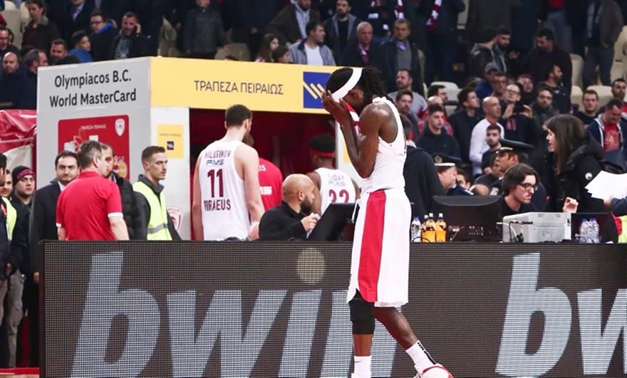 Ξέσπασε σε κλάμματα ο Γουέμπερ (pics)