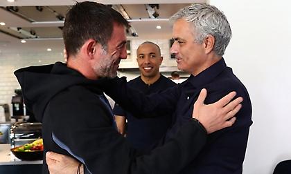 Συνάντηση Καραγκούνη-Μουρίνιο (pics)