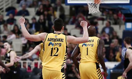 Λαβωμένη, αλλά… επτάψυχη η ΑΕΚ, «καθάρισε» τον Άρη