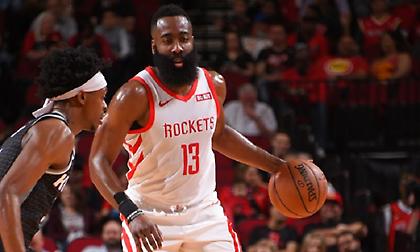 Απίστευτος Χάρντεν πήρε πάνω του τους Ρόκετς