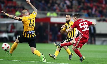 Η χαρά του γκολ το Καραϊσκάκη!