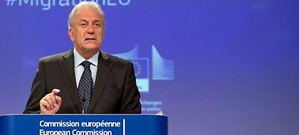 Αβραμόπουλος: Η ΕΕ συνέβαλε στη διάσωση 730.000 μεταναστών στη Μεσόγειο