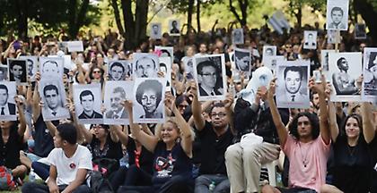 Βραζιλία: Χιλιάδες άνθρωποι διαδήλωσαν κατά της δικτατορίας