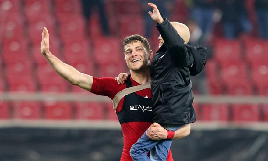 Πατέρας Κούτρη: «Παιδί μου με έκανες ξανά υπερήφανο»